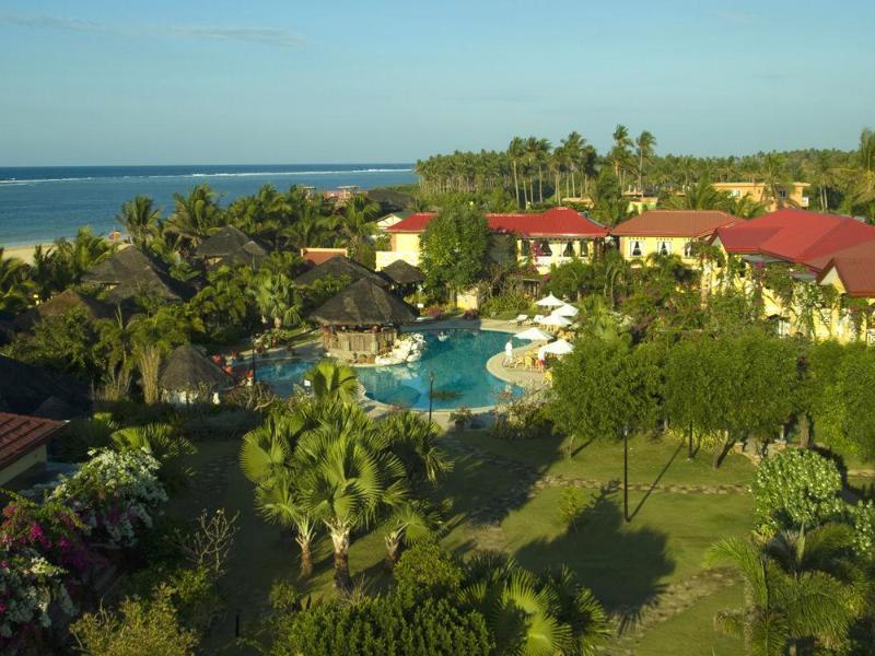 Puerto Del Sol Beach Resort And Hotel Club Bolinao Exterior foto